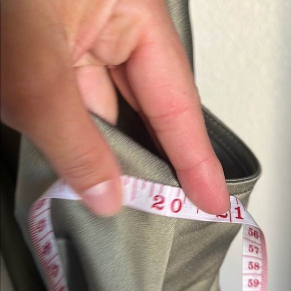 Olive Green Women's Top size 8 - Picture 6 of 6